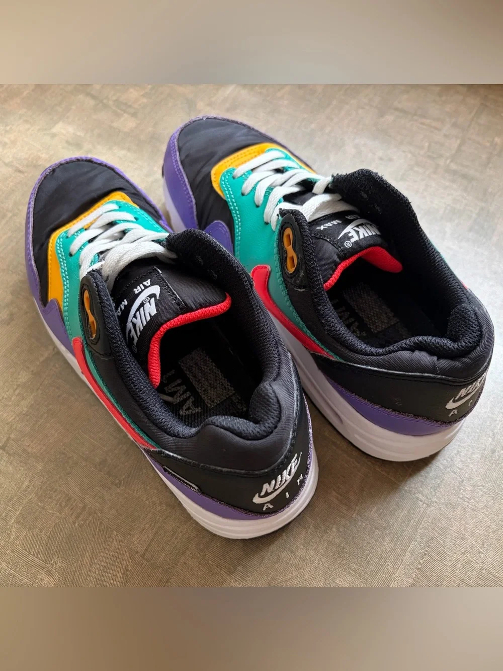 Nike air max
